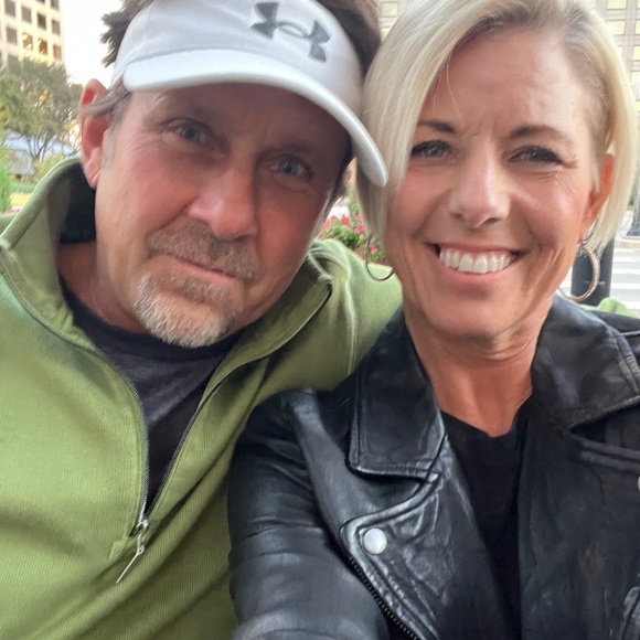 Meet your Posher, Jennifer - Picture 3 of 6